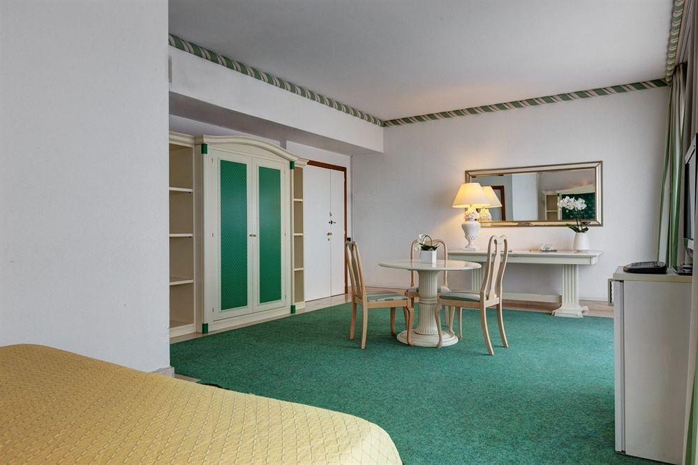 Aris Garden Hotel Casal Palocco Eksteriør bilde