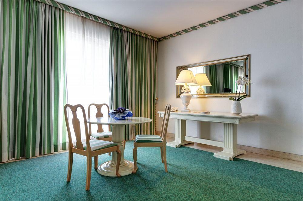 Aris Garden Hotel Casal Palocco Eksteriør bilde