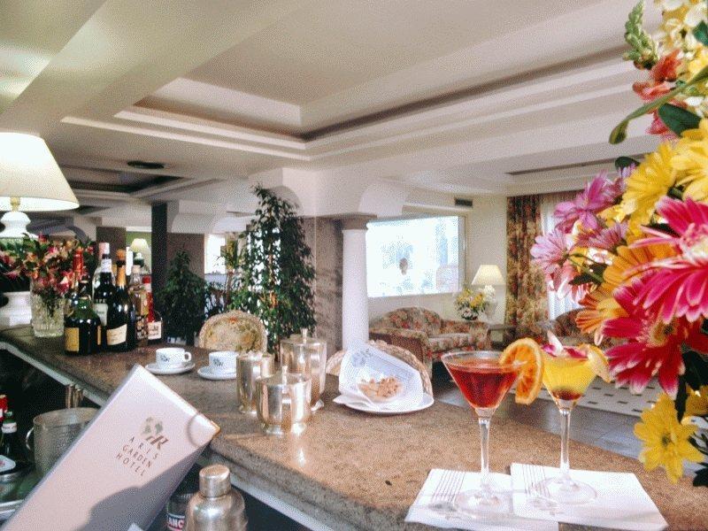 Aris Garden Hotel Casal Palocco Eksteriør bilde