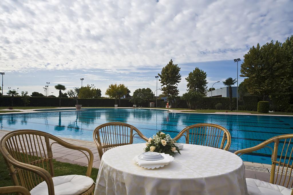 Aris Garden Hotel Casal Palocco Eksteriør bilde