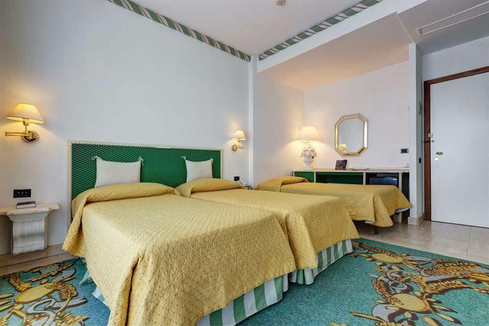 Aris Garden Hotel Casal Palocco Eksteriør bilde