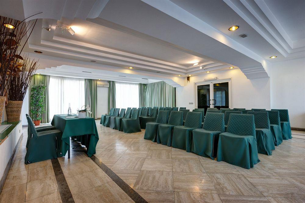 Aris Garden Hotel Casal Palocco Eksteriør bilde